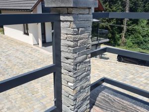 Kamien cięty rzędowo (ryska) RYSKA R-GR3 16 – Hurtownia Kamienia El-Pol