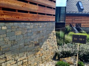 Kamień nieregularny (dzikówka) PIASKOWIEC SZARY 1 – Hurtownia Kamienia El-Pol